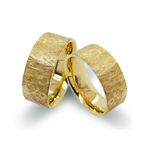 Gehämmerte Trauringe, Gelbgold 585. Breit und massiv (GTR013)