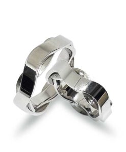 Geschwungene Trauringe-Eheringe, Weißgold 585, mit Diamanten (GTR031)